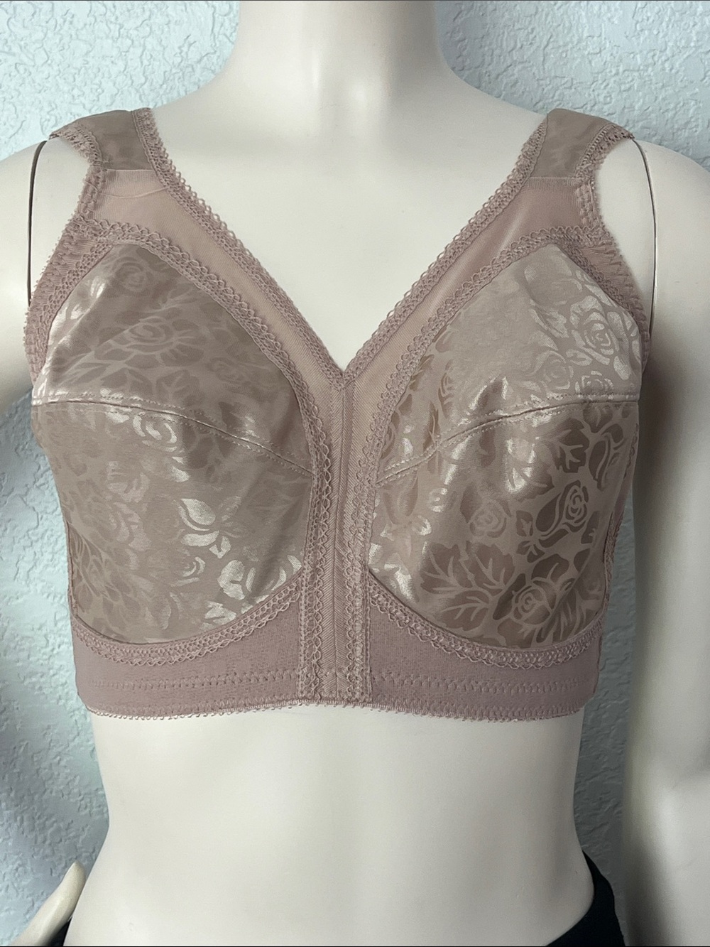 Playtex 34DD Wireless Comfort Bra Taupe Blush Floral Jacquard Full Coverage